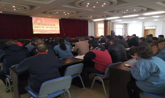 堅定信念 對黨忠誠，融會貫通 學以致用
