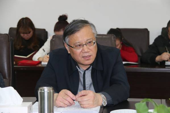 增強(qiáng)使命感和責(zé)任感，積極作為，為實現(xiàn)“十三五”良好開局而努力奮斗