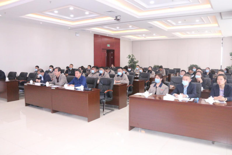 重學習、強隊伍、促發(fā)展――朝物開投公司舉辦網絡貨運知識培訓講座